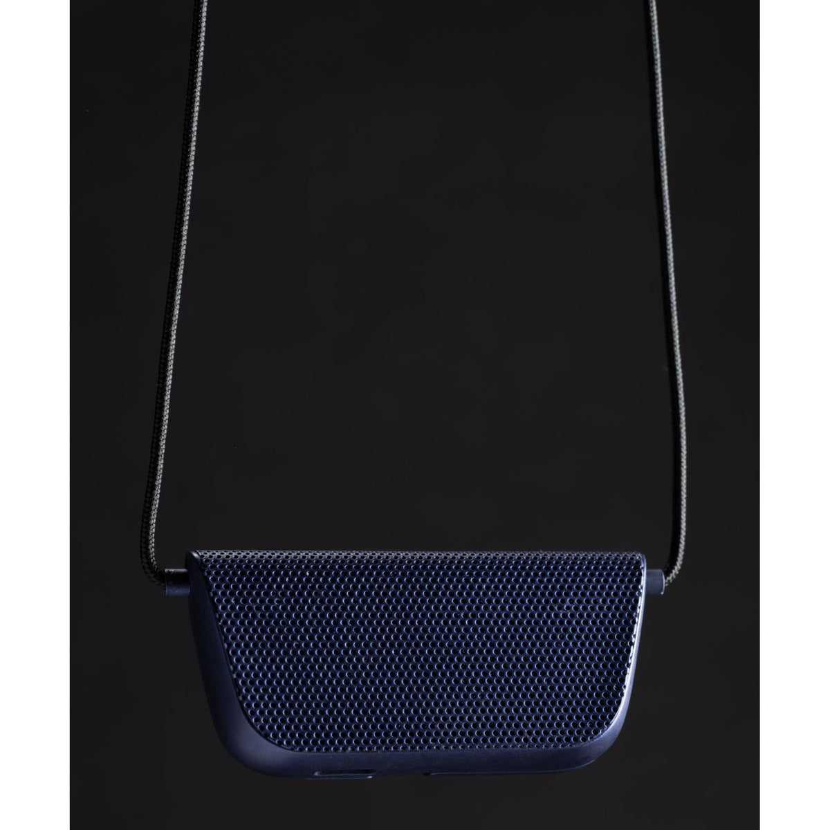 Bloomy Lotus Zen Wearable Negative Ion Diffuser, Blue